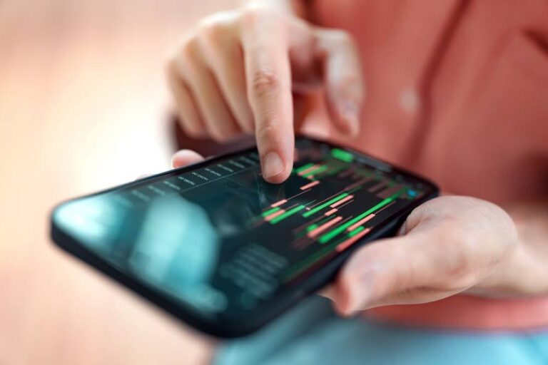 Financial Market News: The Rise of Online Trading and Pocket Option Pakistan